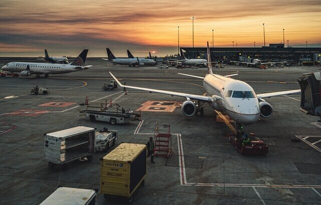 pexels-brett-sayles-3140204-e1640066838321